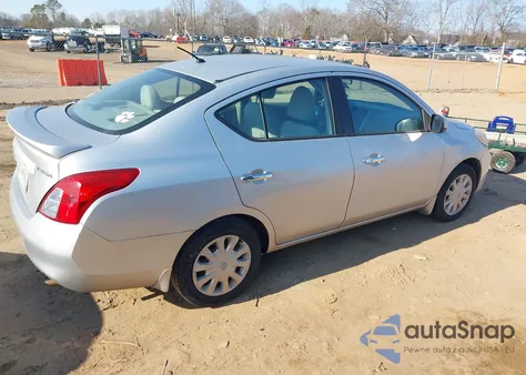 2013 Nissan Versa 1.6 Sv z USA, uszkodzony, nr VIN 3N1CN7AP2DL844166